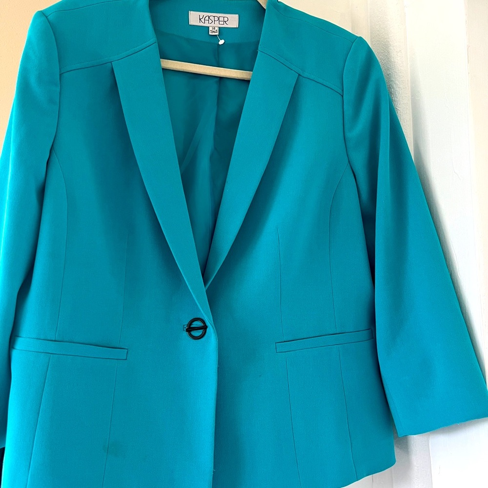 Women’s upscale Business Blazer